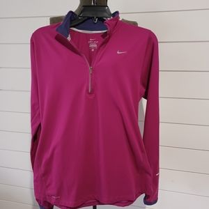 Nike Sz. Med., Fuscia/Purple pullover